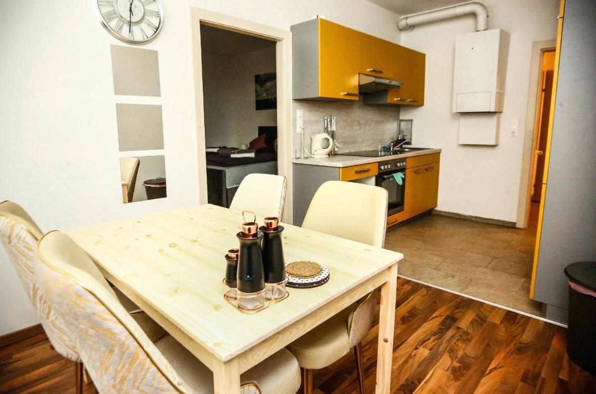 Appartment Nahe Belvedere Garden Bécs Kültér fotó